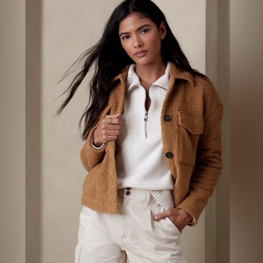 Banana Republic Sherpa Trucker Jacket Size M Color Dark Camel